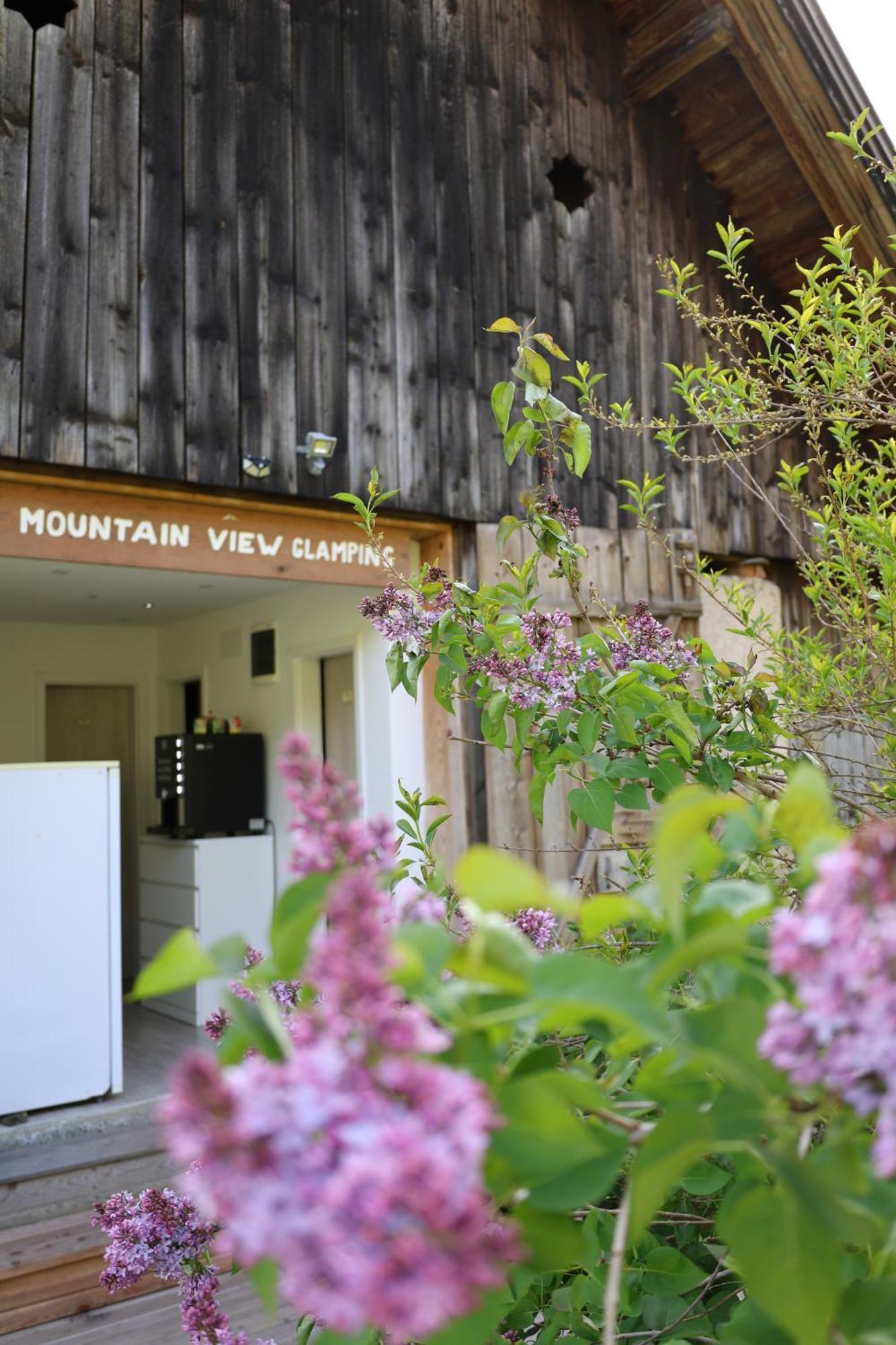 הוילה Dovje Mountain View Glamping מראה חיצוני תמונה