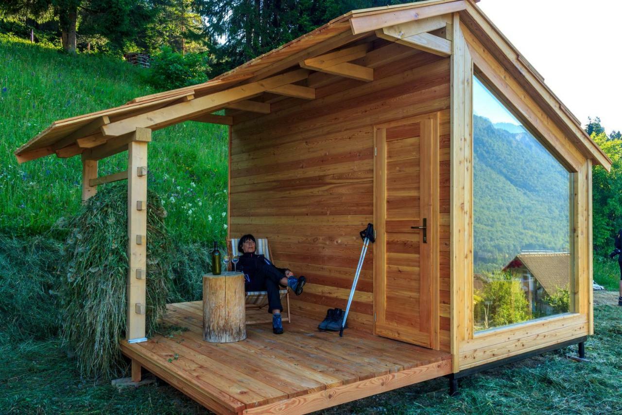 הוילה Dovje Mountain View Glamping מראה חיצוני תמונה